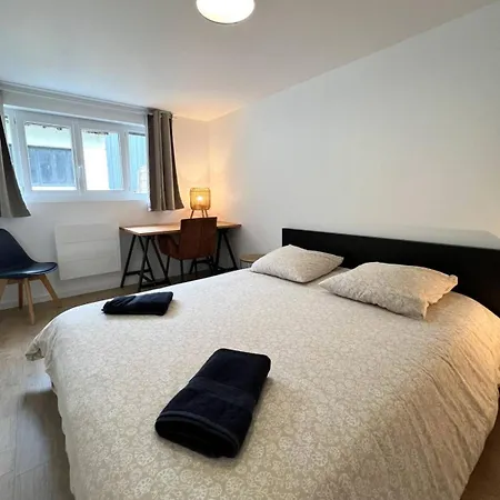 Escapade Bretonne Apartment Ploermel Exterior photo