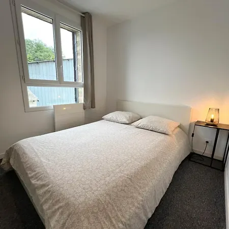 Escapade Bretonne Apartment Ploermel Exterior photo